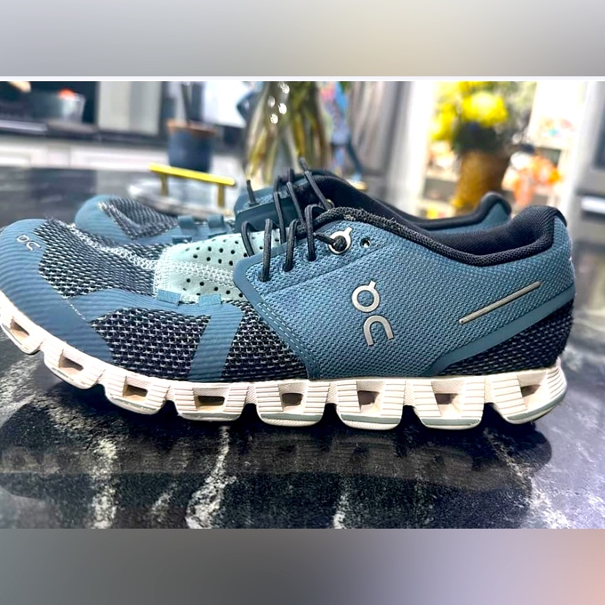 On Cloud Size 6.5